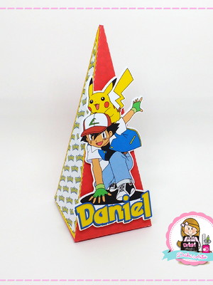 Caixa pirâmide pokemon