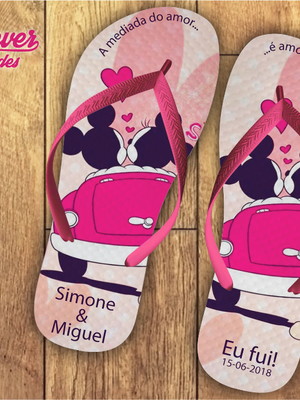 Chinelo casamento mickey e minnie