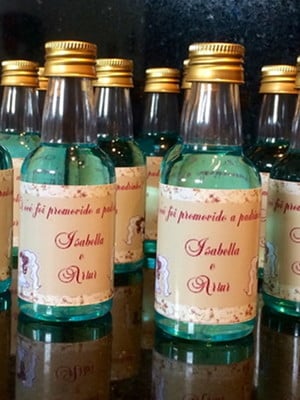 Garrafinha aromatizador com varetas