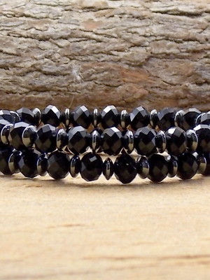 Conjunto de pulseiras de cristal preto pulseirismo moda