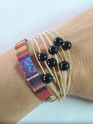 Pulseira ônix com bordado peruano