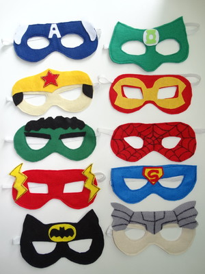 Máscaras super herois em feltro