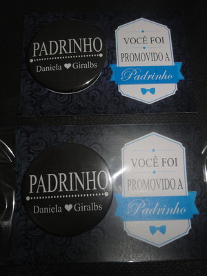 Boton 4,5 cm padrinho ou madrinha, com convite de casamento