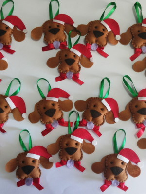 Chaveiro ou enfeite de árvore de natal cachorrinhos natalino