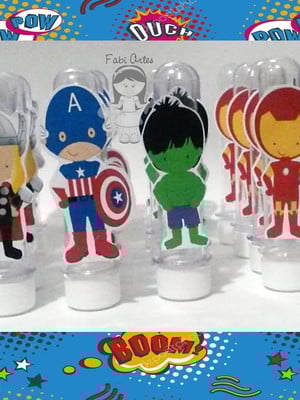 Super heróis tubetes pequenos