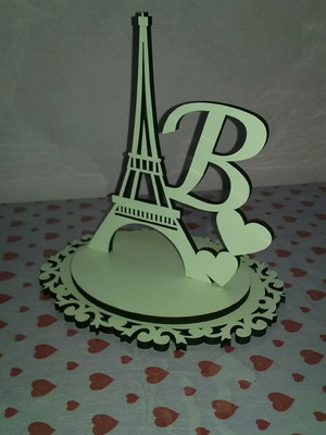 Topo de bolo - torre eiffel