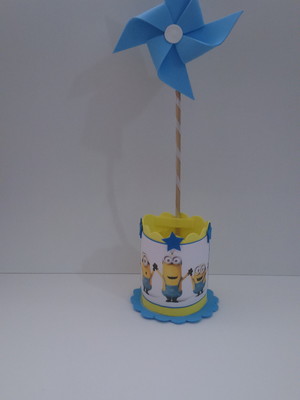 Centro de mesa dos minions