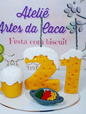 Topo de bolo boteco.