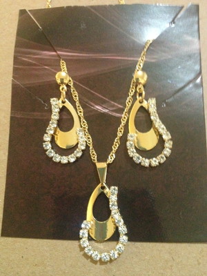 Conjunto folheado - gota com strass