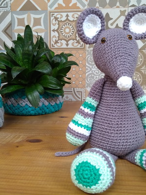Ratinho amigurumi