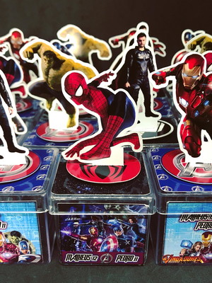 Caixa acrílica 3d vingadores