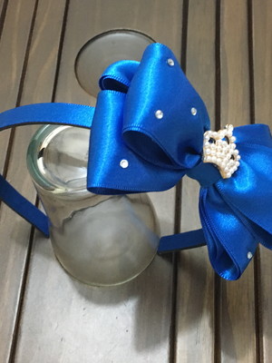 Tiara laço com coroa