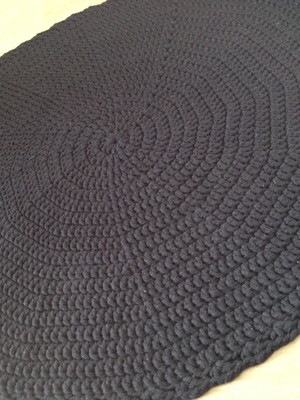 Tapete preto 80 cm