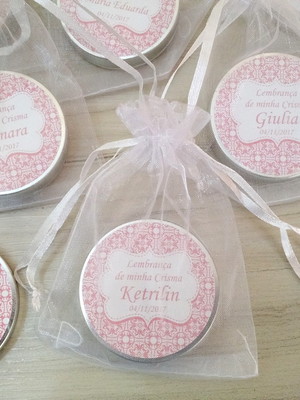 Lembrancinha de crisma latinha com mini terço