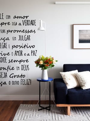 Adesivo preto decorativo fale com amor