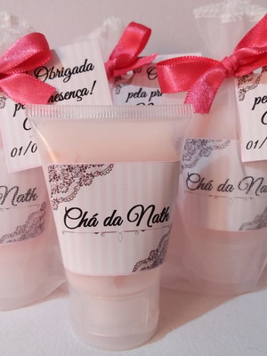 Hidratante lembrancinha chá de lingerie