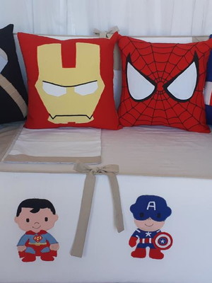 Kit com 04 capas de almofadas de herois 40 x 40