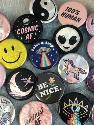 Botons / buttons / broches / pins personalizados 4,5cm