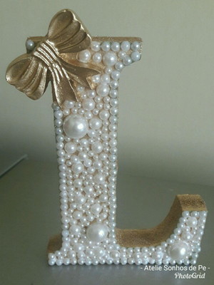 Letra com perolas mdf 12cm