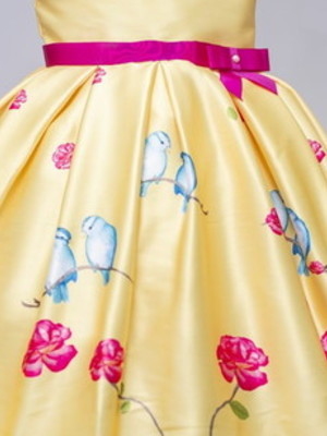 Vestido infantil amarelo