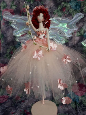 Boneca fadinha encantada rosé