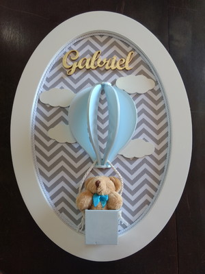 Quadro porta maternidade ursinho no balão