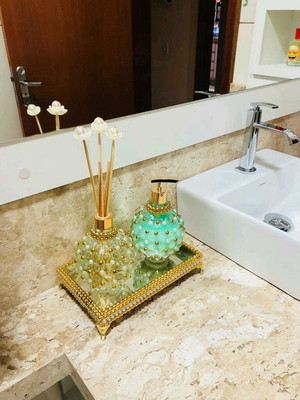 Conjunto de vidros com bandeja pra banheiro