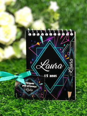 *bloquinho personalizado com mini lapis neon