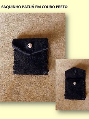 Saquinho patuá em couro preto 3,5 cm x 4cm