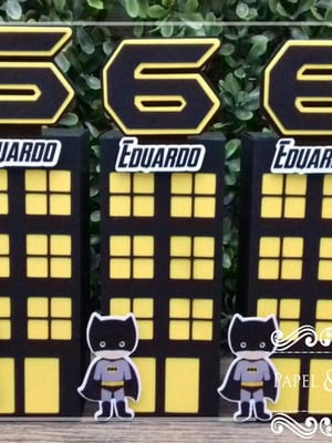 Caixa prédio batman baby