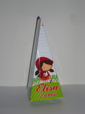 Cone triangular chapeuzinho vermelho