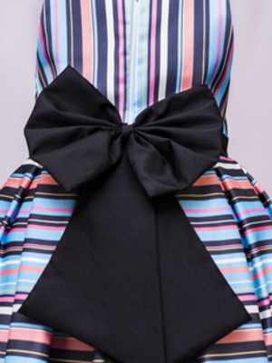 Vestido infantil de festa listrado