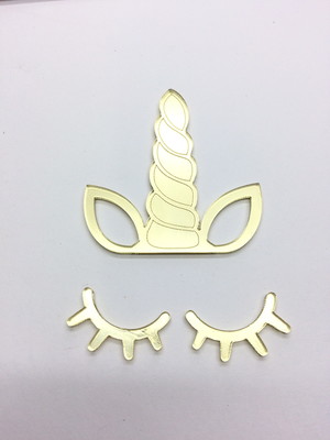 Aplique 5cm chifre com orelhas e cílios