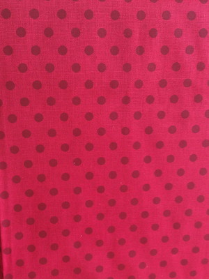 044 vm vermelho vivo com poás médios vermelho escuro