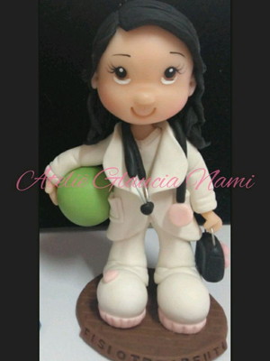 Boneca profissão em biscuit