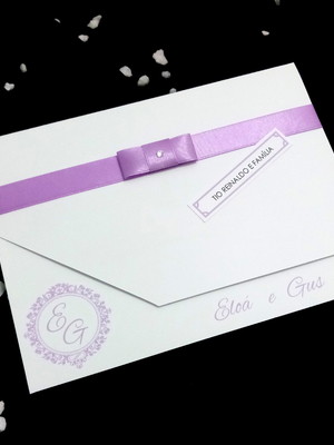 Convite para casamento lilás