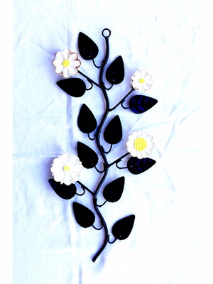 Quadro decorativo para varanda ferro artesanal madeira flor