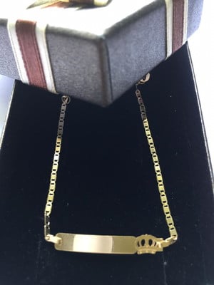 Pulseira em ouro 18k infantil coroa elo piastrine
