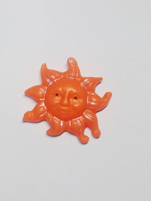 Sol feito em biscuit