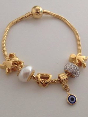 Pulseira de pandora charmes dourado