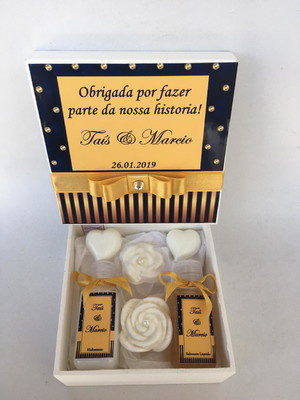 1 caixa convite lembrança para os padrinhos casamento