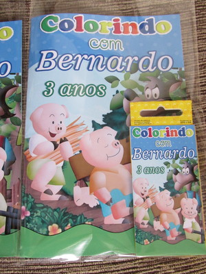 Kit colorir 3 porquinhos