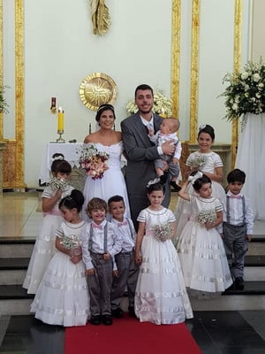 Roupa pajem cinza