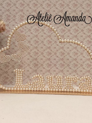 Nuvem com nome e perolas na base mdf decorado