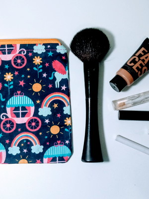 Necessaire simples era uma vez
