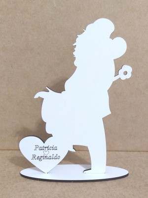 Noivinhos de mdf com base- personalizados com nome do casal