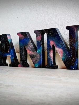 Letras decorativas galáxia