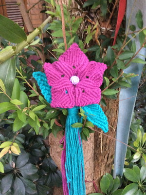 Flor em macramê