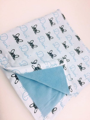 Mantinha de cachorro para bebê personalizada não é cetim