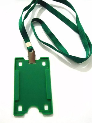 Cordão para crachá com protetor rígido vertical verde 100un